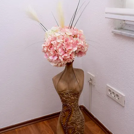 Mery Apartment